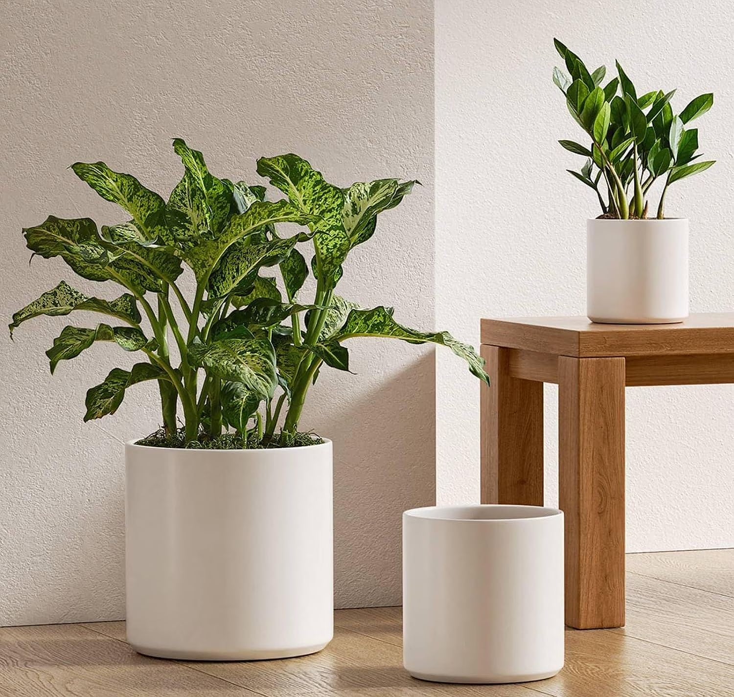 Set of 3 White Indoor Plant Pots (10", 8", 6") with Drainage Hole and Plug for Indoor and Patio Decoration